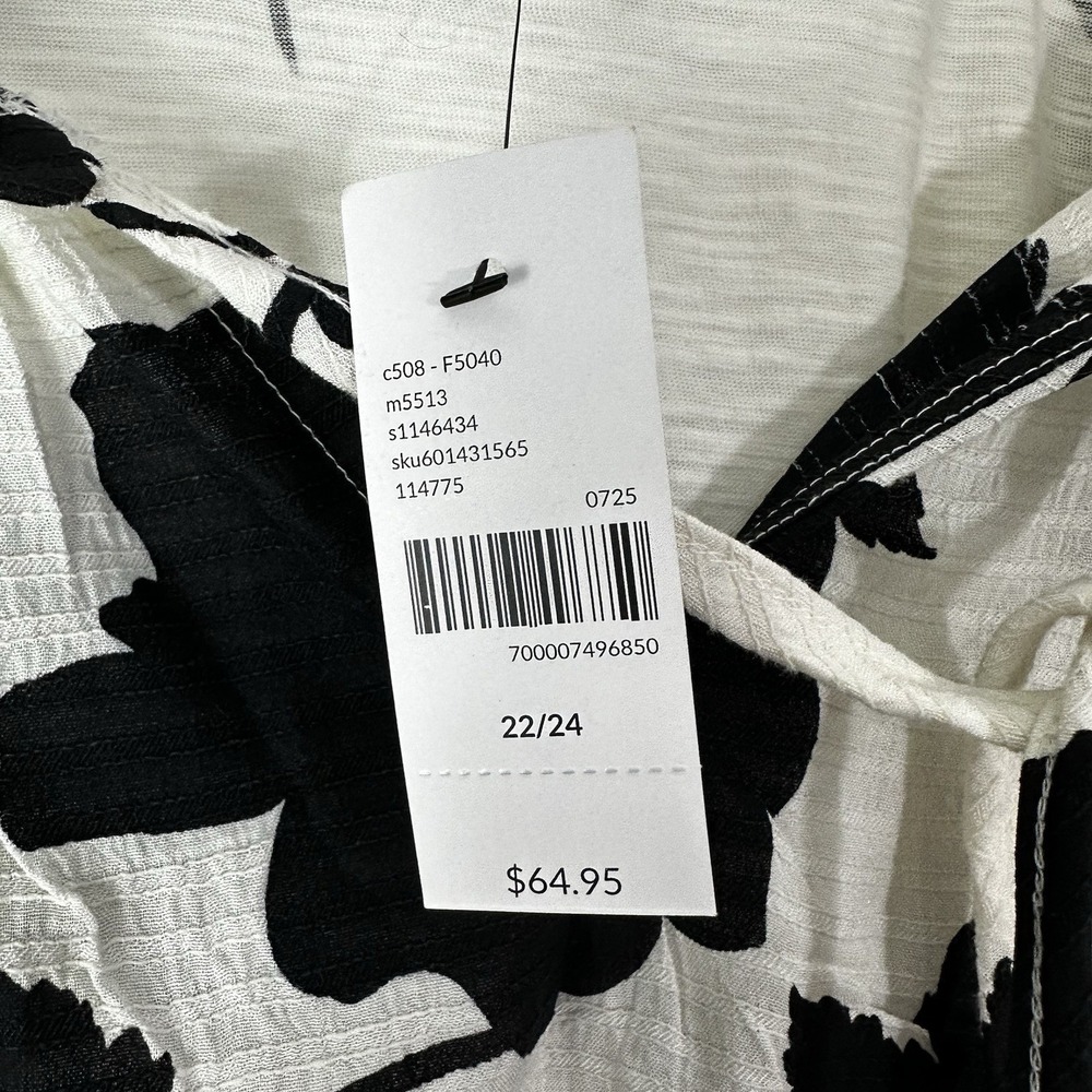Lane Bryant Zen Tie Top Women's 22/24 Black White Floral Classic V Neck Ruffle - Picture 6 of 11